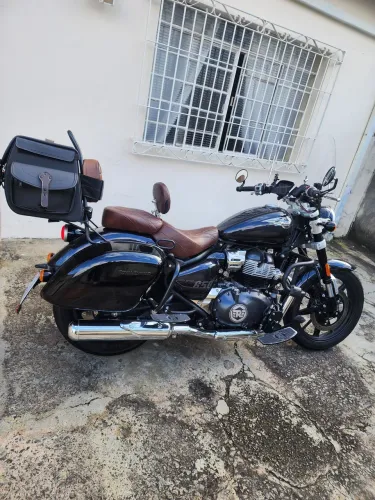 Super meteor 650 cor preta