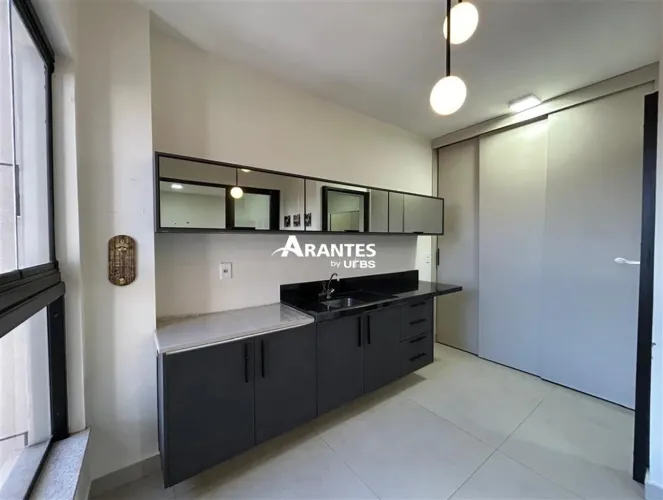 Apartamento com 71,05m² 2 quartos à venda no bairro Cazeca