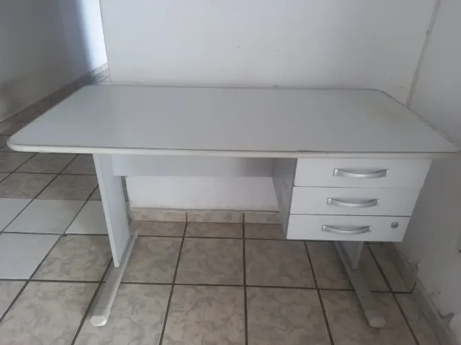 Mesa de escritório 