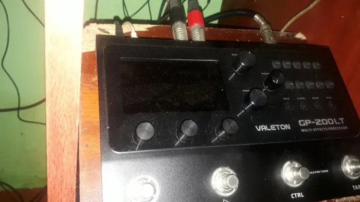 Valeton gp 200 lt