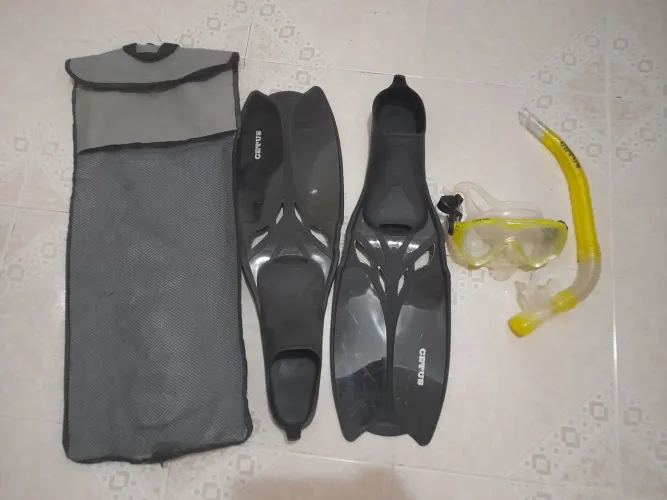 Kit kit Mergulho: máscara, nadadeiras e snorkel Cetus