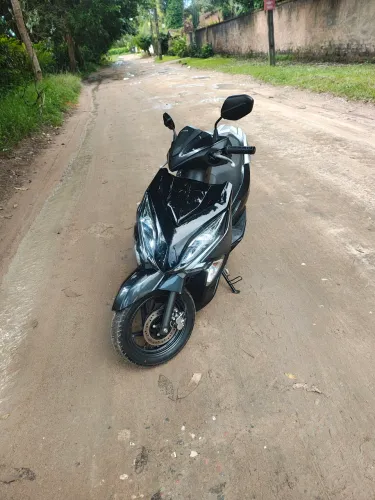 Moto Honda elite 125 a gasolina