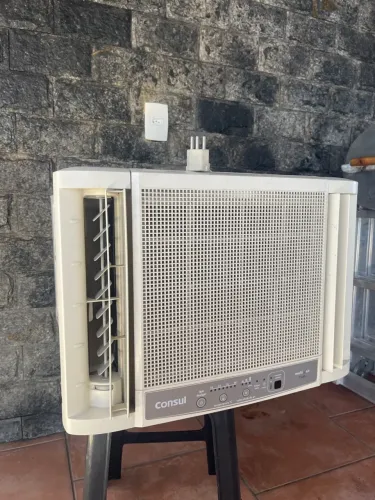 AR CONDICIONADO CONSUL 7500BTUS DE PAREDE 127V