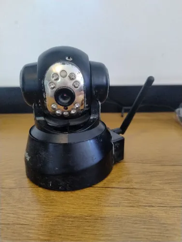 Camera de Segurança IP Feasso