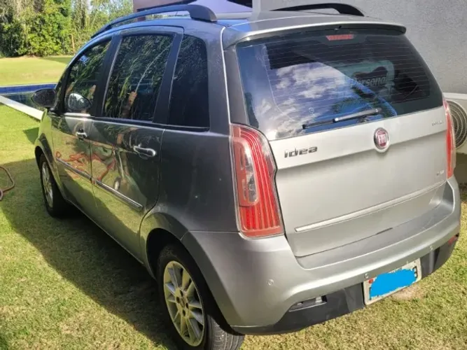 Fiat Idea Essence Dualogic 1.6 Flex 16V 5P 2011