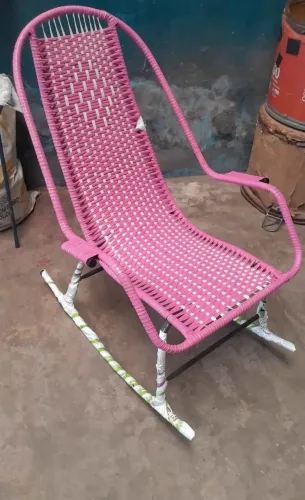 Cadeira de balanço a pronta entrega