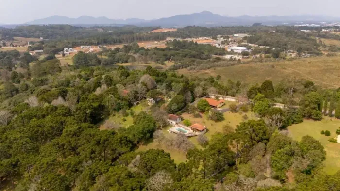 Linda chácara em campina grande do sul