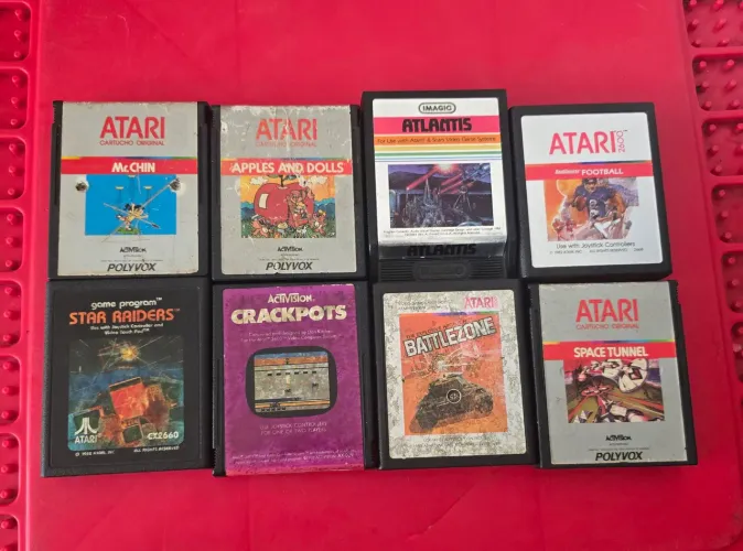 Lote de 36 jogos do Atari