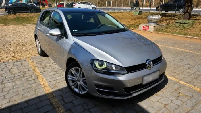 Volkswagen Golf Comfortline 1.0 TSI Total Flex Mec. 2017