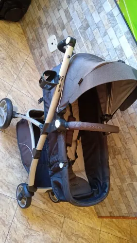 VENDO CARRINHO + BEBÊ CONFORTO R$650,00