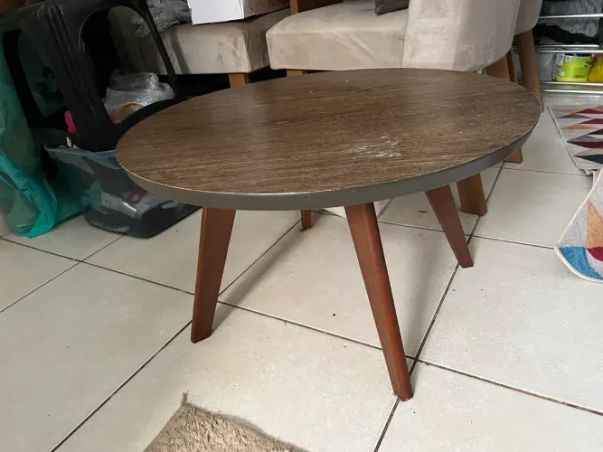 Vendo mesinha de centro em ótimo estado de uso