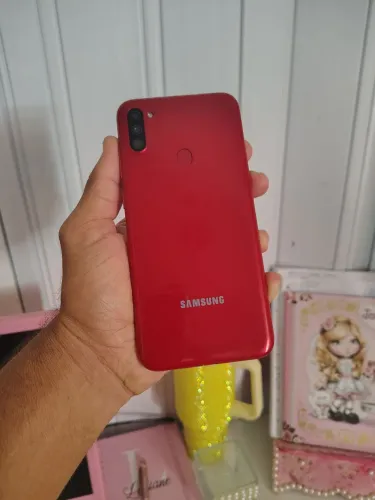 Samsung A11 64 gigas. Aceito cartão
