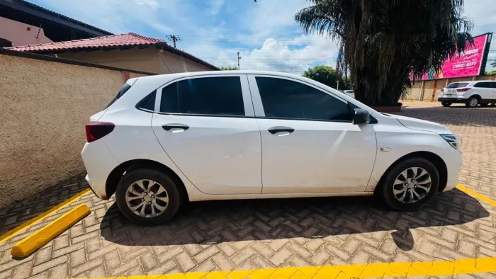 Chevrolet Onix Hatch 1.0 12V Flex Mec. 4P 2022