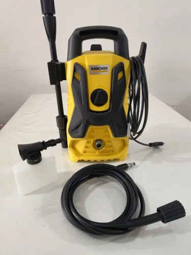 Lavadora de Alta Pressão Kärcher Prática Black 1500PSI