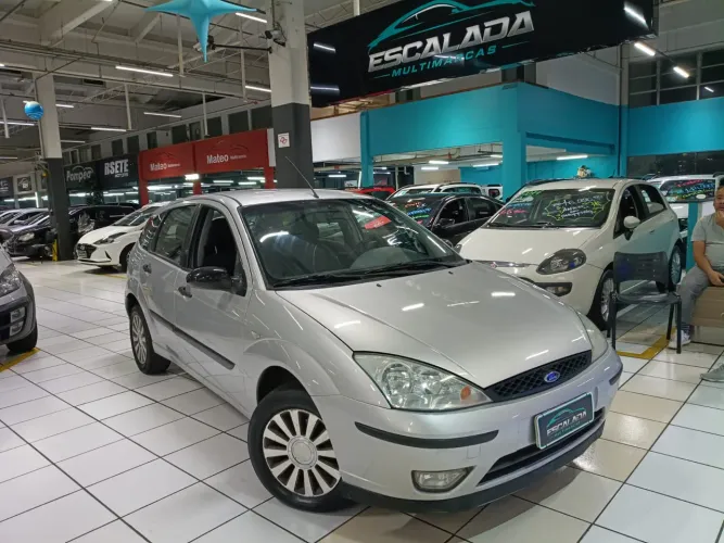 Ford Focus 1.6 S/se/se Plus Flex 8v/16v 5P 2008