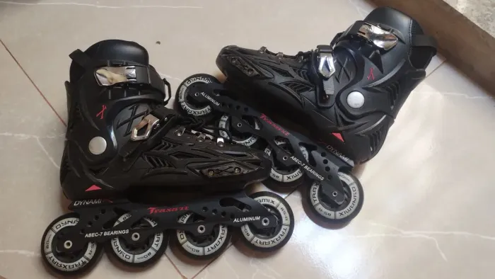 Patins Dynamix Traxart + Kit proteção 