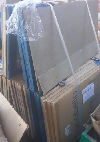 Venda de porcelanato concretissyma matiz oliva - Portobello de alto padrão 