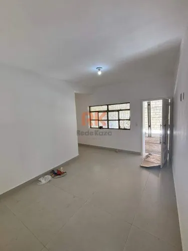 Casa para Aluguel no Planalto, Belo Horizonte 4 quartos, 3 suítes, frente, 231 m²