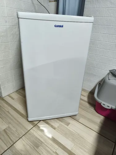 Vendo freezer 100 litros 4 gavetas Consul