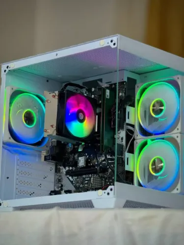 PC Gamer Ryzen 5 PRO | VEGA 7 | 16Gb DDR4 | SSD