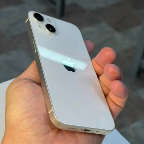 iPhone 13