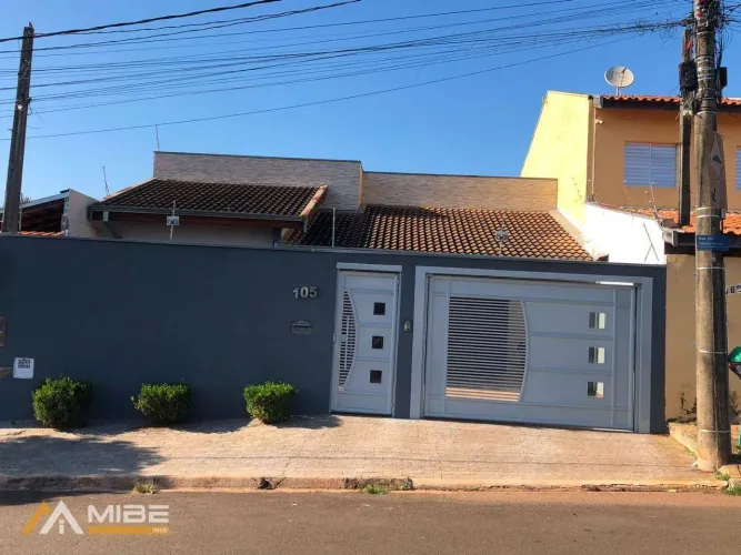 Casa Mobiliada com 3 dormitórios à venda, 179 m² por R$ 685.000 - Jardim Residencial Vecco