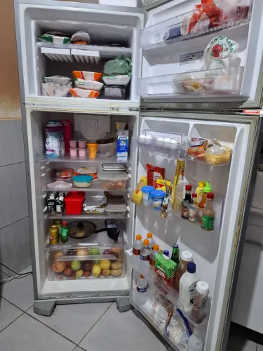 GELADEIRA ELECTROLUX 478L, 220v