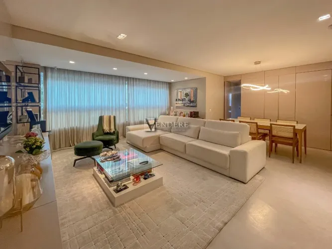 Apartamento com área privativa no Four Seasons