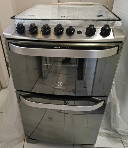 Fogão 4 Bocas e Forno Duplo