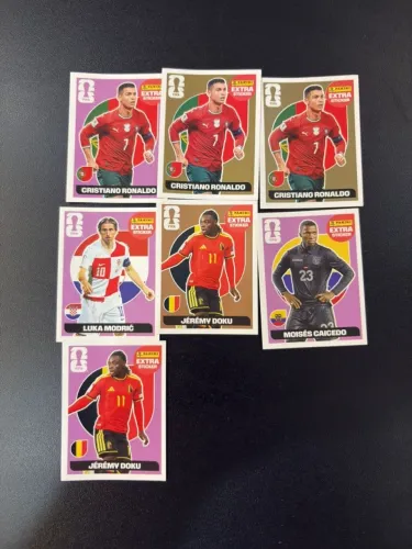 2 Cristiano Ronaldo ouro legend +5 legends de brinde