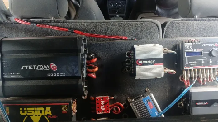 Som automotivo
