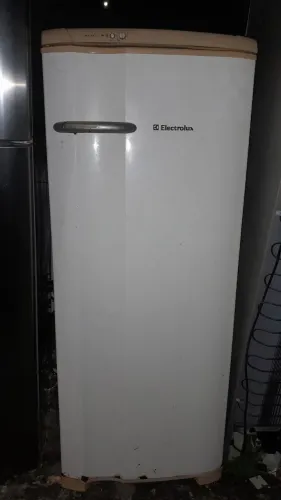 Geladeira Electrolux