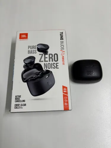 Fone de ouvido JBL Tune Buds