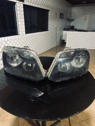 FAROL AMAROK