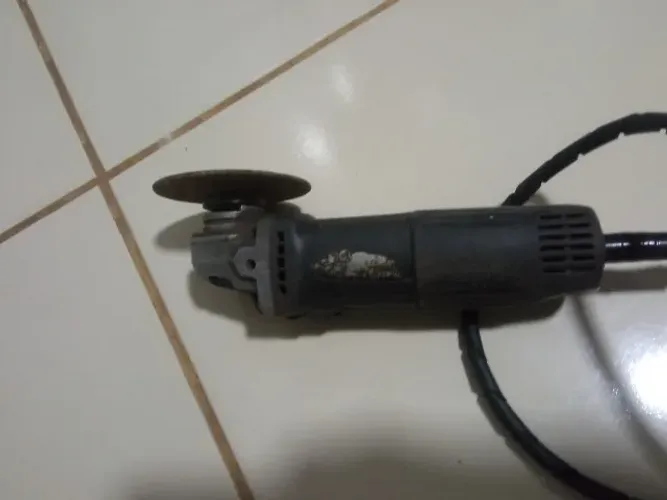 Lixadeira Makita 220wts