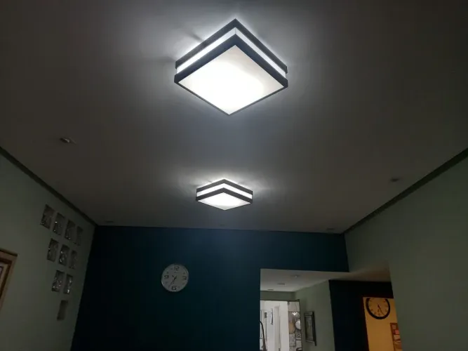 2 Lustre moderno sami Novo