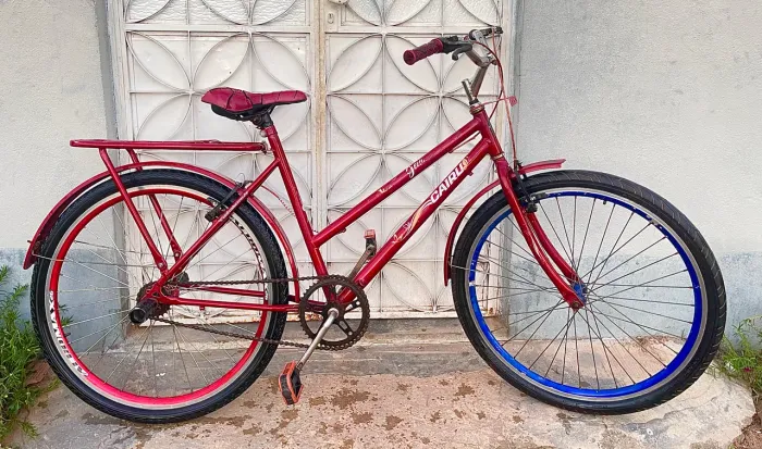 Bicicleta 26 Cairu bem conservada
