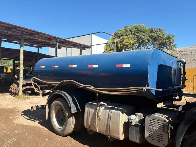 Vendo Tanque pipa 9 mil litros