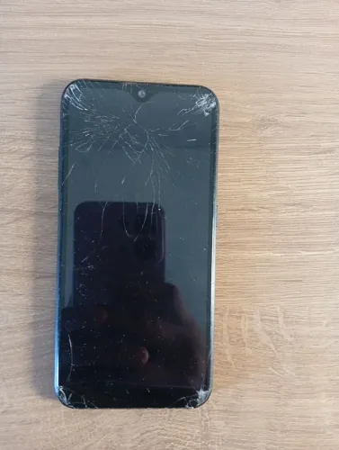 Celular Quebrado 