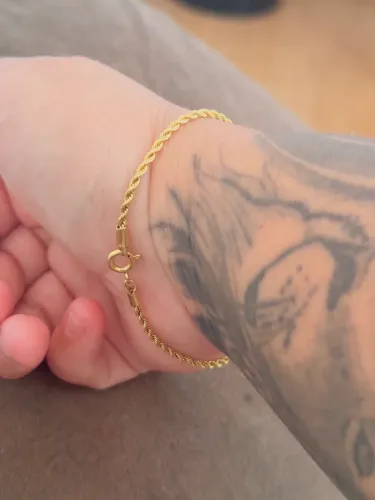 Corrente e pulseira banhada a ouro 