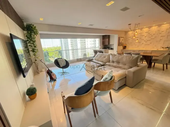 Oportunidade no Jardim das Indústrias Residencial Splendor Blue 3 Suítes 133m² Reformado e