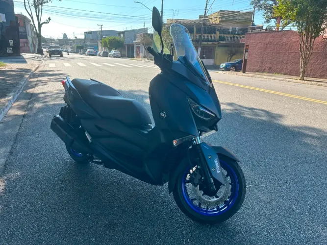 XMAX 250 ABS