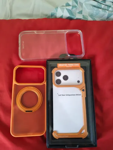 Capas iPhone 16 e 17 Pro Max 