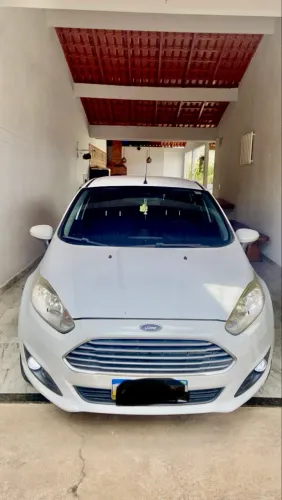 Ford Fiesta 1.6 16V Flex Aut. 5P 2014