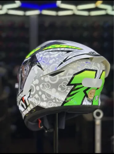 CAPACETE  KYT