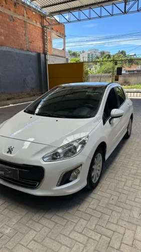 Peugeot 308 Active 1.6 Flex 16V 5P Mec. 2014