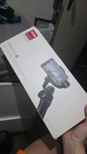 Zhiyun smooth 4