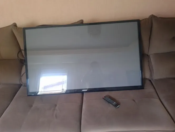Televisão Samsung DISPLAY de plasma "funcionando"