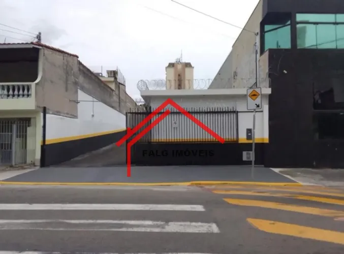 Excelente oportunidade de investimento: Ponto comercial à venda em Osasco-SP, bairro Km 18