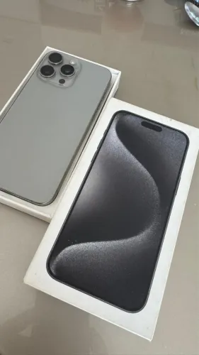 OPORTUNIDADE - iPhone 15 pro Max 256gb